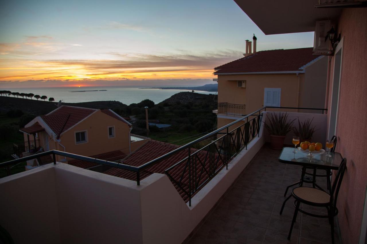Greg'S House Kefalonia 阿尔戈斯托利翁 外观 照片